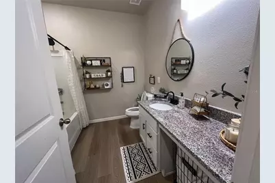 3567 74th Avenue Circle E, Sarasota, FL 34243 - Photo 13