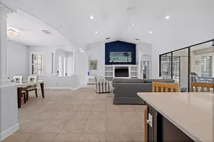 7914 Edmonston Cir, Bradenton, FL 34201 - Photo 15