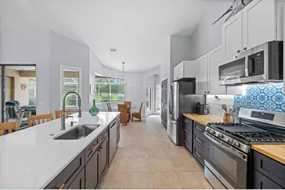 7914 Edmonston Circle, Bradenton, FL 34201 - Photo 19