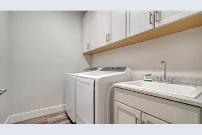 7668 Registrar Way, Sarasota, FL 34243 - Photo 27