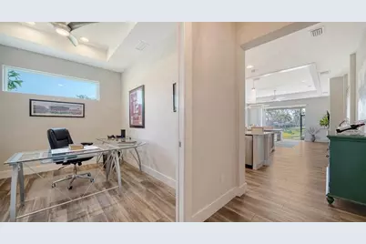 7668 Registrar Way, Sarasota, FL 34243 - Photo 5