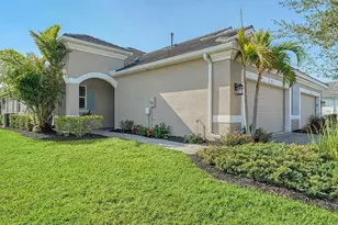 7668 Registrar Way, Sarasota, FL 34243 - Photo 3