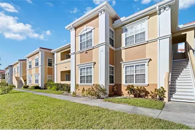 1050 Villagio Circle #206, Sarasota, FL 34237 - Photo 3