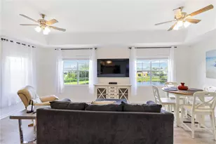 1050 Villagio Cir, Sarasota, FL 34237 - Photo 13