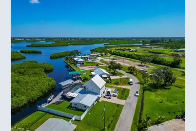 2306 41st Street E, Bradenton, FL 34208 - Photo 67