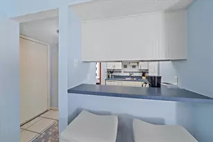 6157 Midnight Pass Rd, Sarasota, FL 34242 - Photo 19