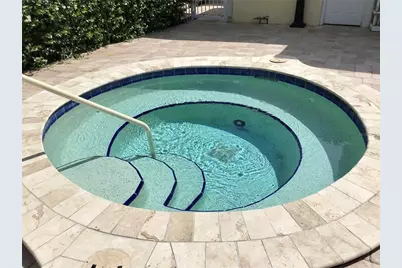 5310 Gulf Of Mexico Drive #18, Longboat Key, FL 34228 - Photo 19