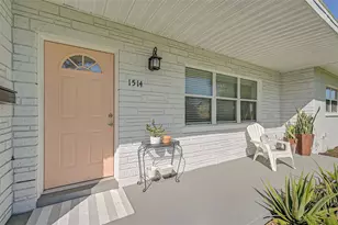 1514 32nd St W, Bradenton, FL 34205 - Photo 1