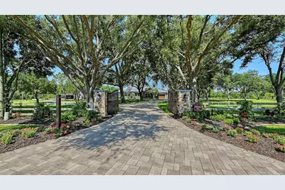 6910 211th Street E, Bradenton, FL 34211 - Photo 11