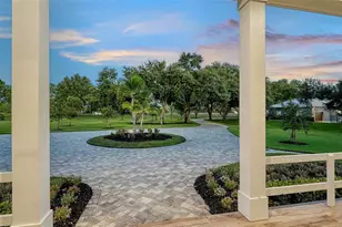 6910 211th St E, Bradenton, FL 34211 - Photo 15