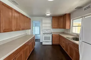 1712 Cheyenne St, Sarasota, FL 34231 - Photo 5