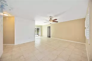 219 70th St NW, Bradenton, FL 34209 - Photo 7