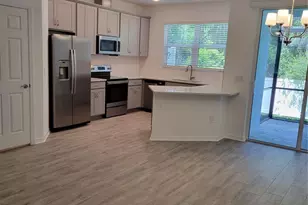 3088 Via Sienna Cir, Sarasota, FL 34243 - Photo 7