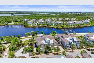 303 Compass Point Drive #101, Bradenton, FL 34209 - Photo 1