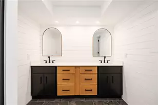 4715 Tivoli Ave, Sarasota, FL 34235 - Photo 23