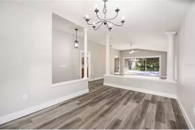 4715 Tivoli Avenue, Sarasota, FL 34235 - Photo 5