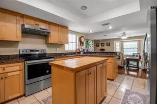 6700 Shetland Way, Sarasota, FL 34241 - Photo 21