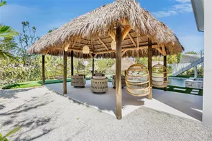 244 Willow Ave, Anna Maria, FL 34216 - Photo 23