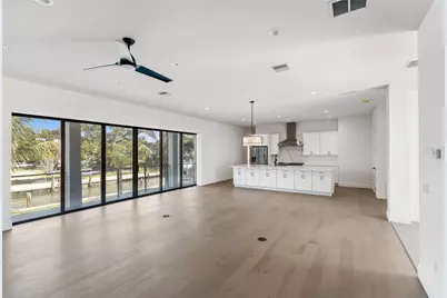 569 Bayview Drive, Longboat Key, FL 34228 - Photo 35