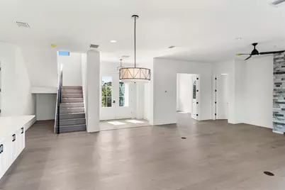 569 Bayview Drive, Longboat Key, FL 34228 - Photo 47