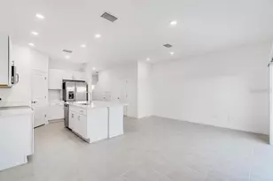 3035 Novara Ln, Lakewood Ranch, FL 34211 - Photo 7