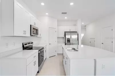 3035 Novara Lane, Lakewood Ranch, FL 34211 - Photo 5