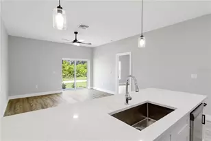 10181 Amicola St, Port Charlotte, FL 33981 - Photo 9