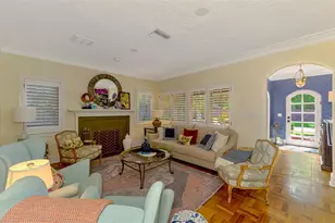 3838 Flores Ave, Sarasota, FL 34239 - Photo 9