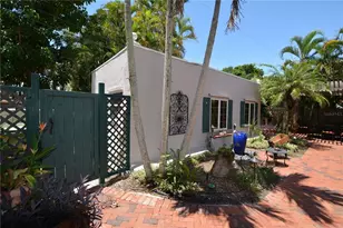 3838 Flores Ave, Sarasota, FL 34239 - Photo 63