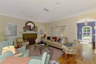 3838 Flores Ave, Sarasota, FL 34239 - Photo 9