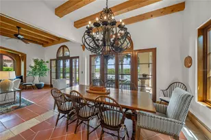 139 S Washington Dr, Sarasota, FL 34236 - Photo 9