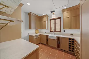 139 S Washington Dr, Sarasota, FL 34236 - Photo 43