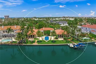 139 S Washington Dr, Sarasota, FL 34236 - Photo 1