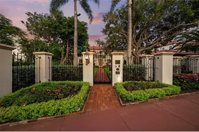 139 S Washington Drive, Sarasota, FL 34236 - Photo 5