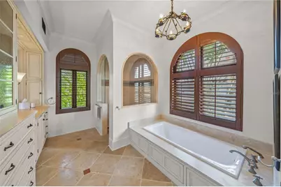139 S Washington Drive, Sarasota, FL 34236 - Photo 23