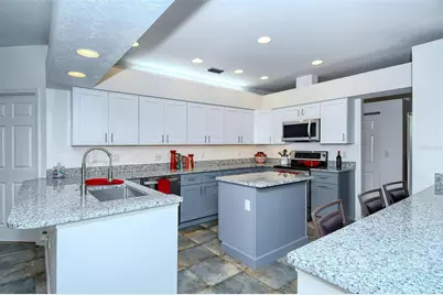 4855 Hoyer Drive, Sarasota, FL 34241 - Photo 15