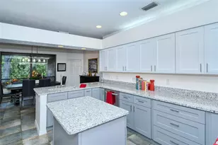 4855 Hoyer Dr, Sarasota, FL 34241 - Photo 17