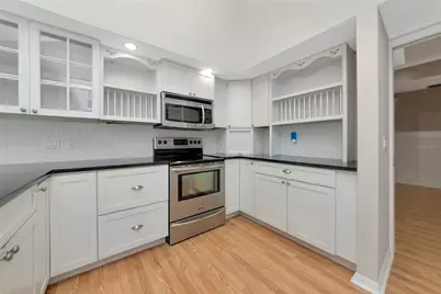 4494 Ascot Circle N, Sarasota, FL 34235 - Photo 19