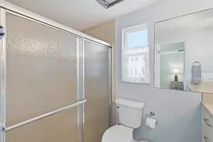 573 Spanish Dr N, Longboat Key, FL 34228 - Photo 19