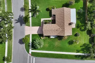 6675 Easton Dr, Sarasota, FL 34238 - Photo 31