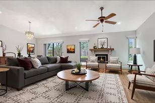 6675 Easton Dr, Sarasota, FL 34238 - Photo 7