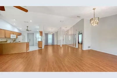 6675 Easton Drive, Sarasota, FL 34238 - Photo 11