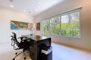 1347 Harbor Dr, Sarasota, FL 34239 - Photo 59