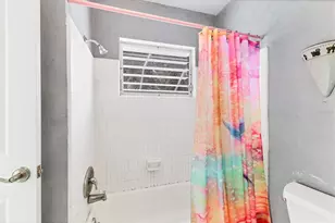 2104 S Tuttle Ave, Sarasota, FL 34239 - Photo 19