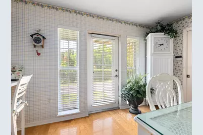 2404 64th Street Court W, Bradenton, FL 34209 - Photo 17