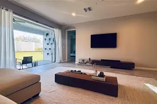 5761 Groundsel Cir, Sarasota, FL 34238 - Photo 3