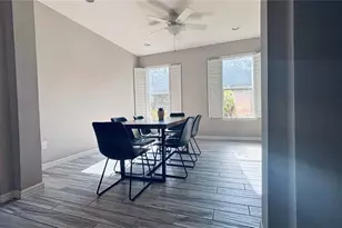 5761 Groundsel Cir, Sarasota, FL 34238 - Photo 11