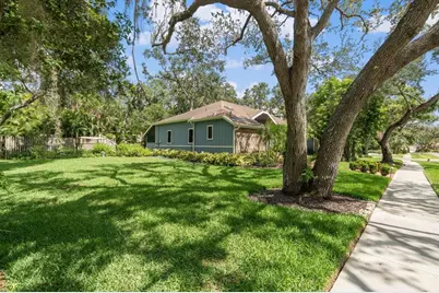 5481 Cork Oak Street, Sarasota, FL 34232 - Photo 3