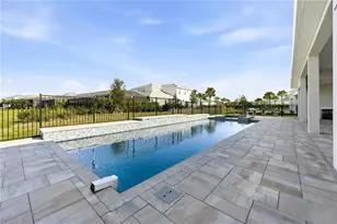 8061 Nevis Run, Bradenton, FL 34202 - Photo 9