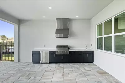 8061 Nevis Run, Bradenton, FL 34202 - Photo 11